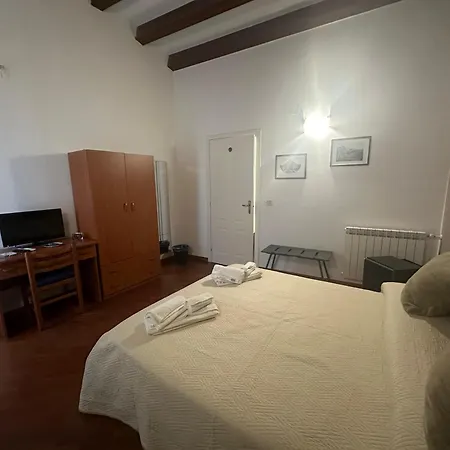 Resalibera Syracuse